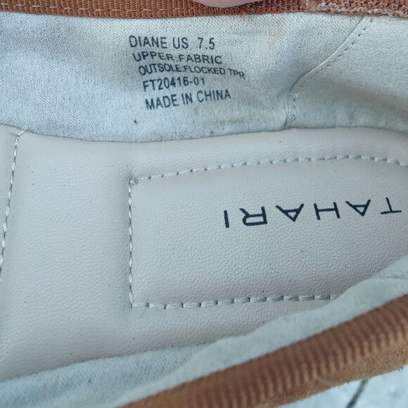 y2k Tan tahari Pointed toe Flats sz 7.5 - Picture 7 of 7